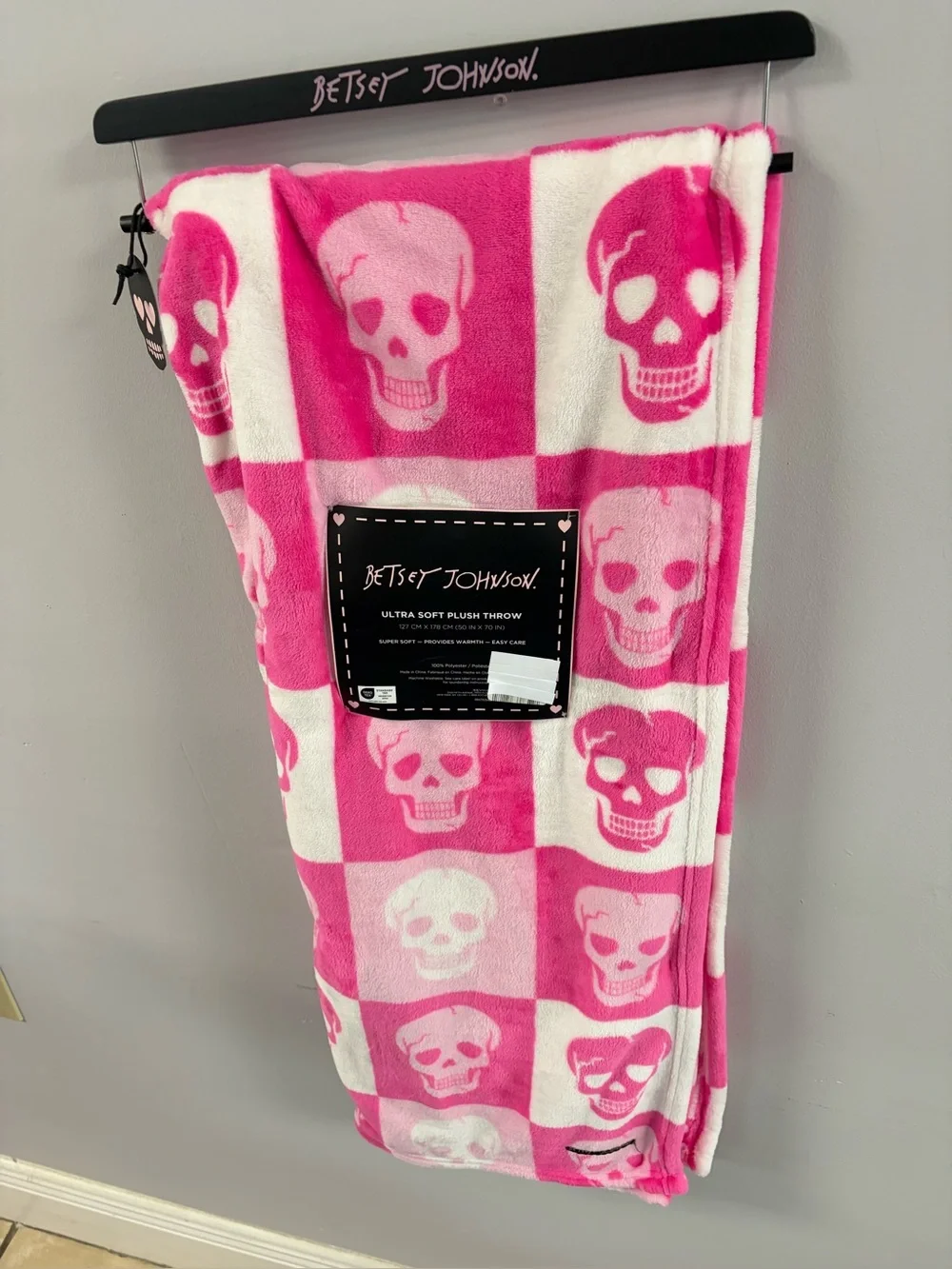 Betsey Johnson Pink and White Skull Plush Throw Blanket